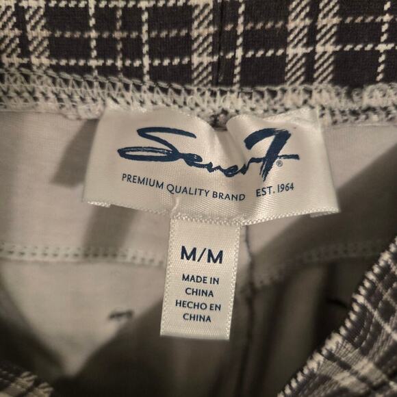 Seven Women’s Plaid Pant Leggings Size M – Stretch Slim Fit Casual Style - Picture 5 of 7